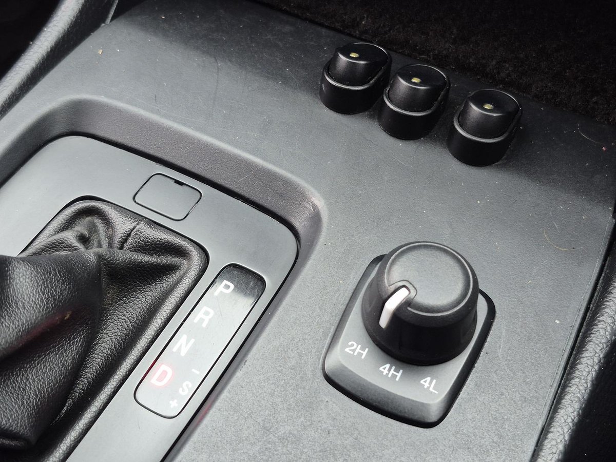 2016 Mazda BT-50 XT UR 4X4 Dual Range image 13