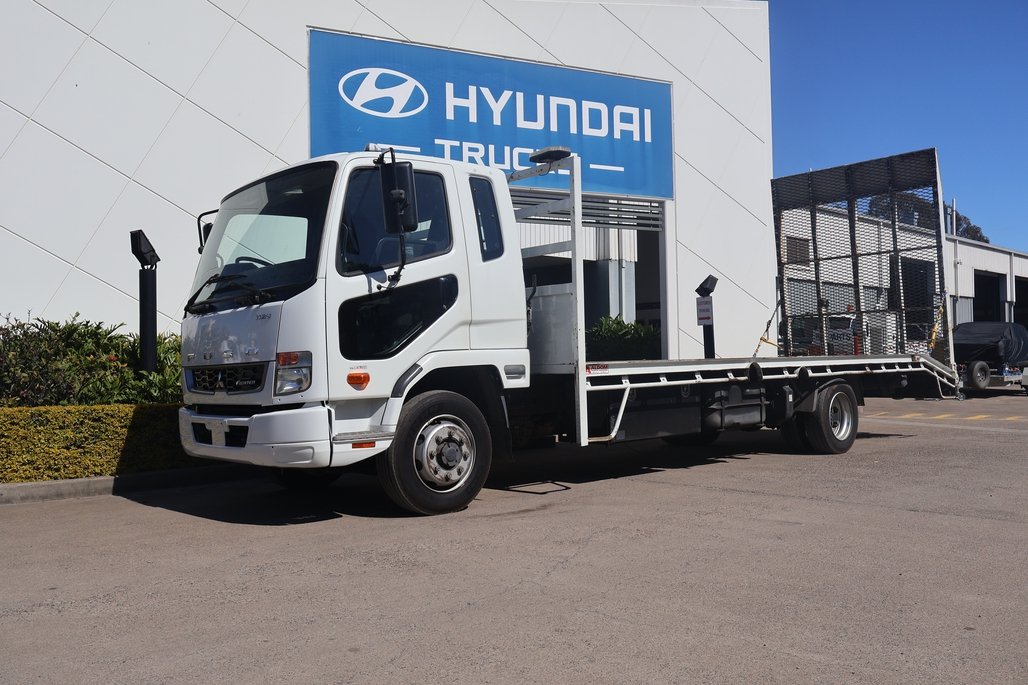 2021 Mitsubishi Fighter Truck