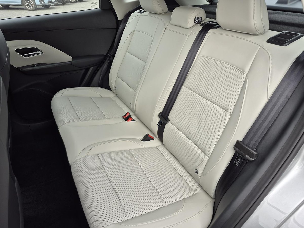 2025 MG ZS Essence Turbo ZS32 MY25.5 image 8