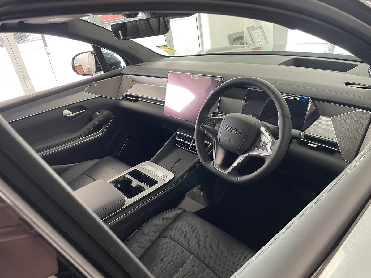 2026 BYD SEALION 8 Premium AWD MY26 AWD image 11
