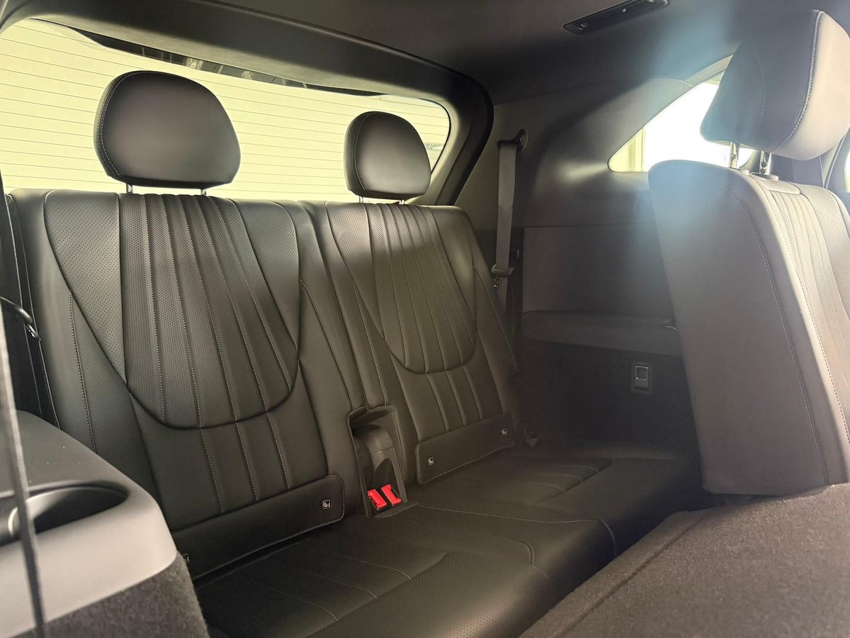 2026 BYD SEALION 8 Premium AWD MY26 AWD image 7