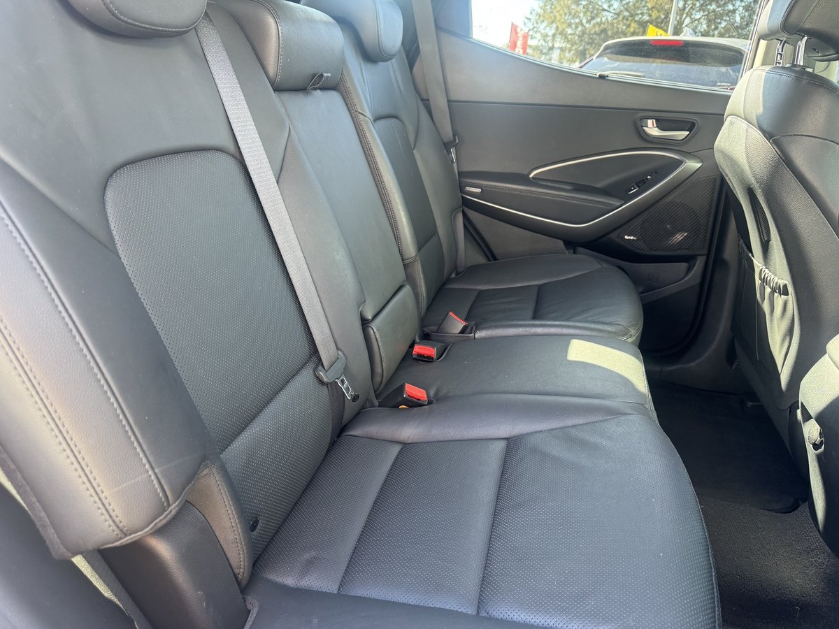2016 Hyundai Santa Fe Highlander DM3 Series II MY17 4X4 On Demand image 16