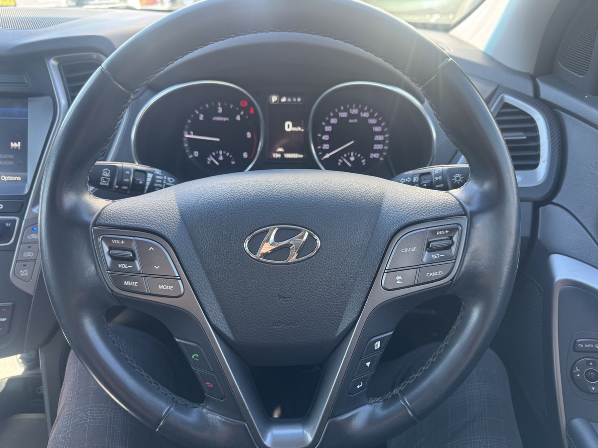 2016 Hyundai Santa Fe Highlander DM3 Series II MY17 4X4 On Demand image 21