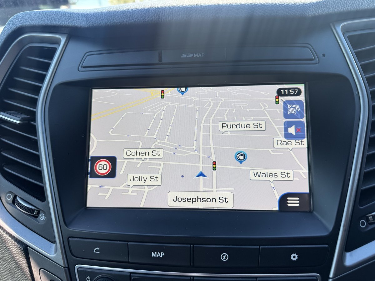 2016 Hyundai Santa Fe Highlander DM3 Series II MY17 4X4 On Demand image 27