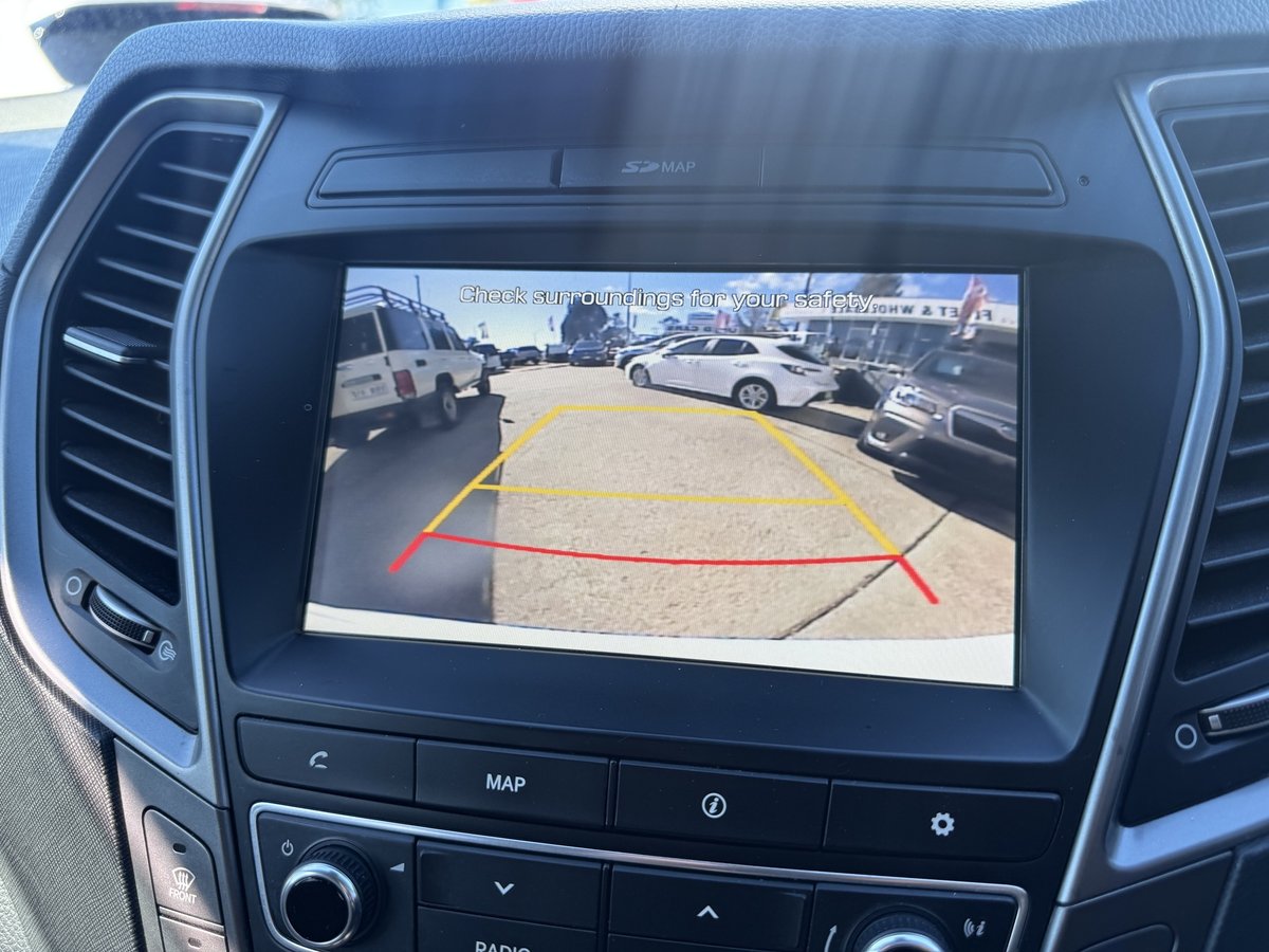 2016 Hyundai Santa Fe Highlander DM3 Series II MY17 4X4 On Demand image 28
