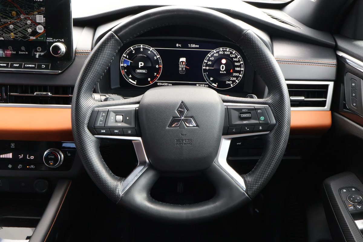 2024 Mitsubishi Outlander Exceed Tourer ZM MY24 AWD image 10