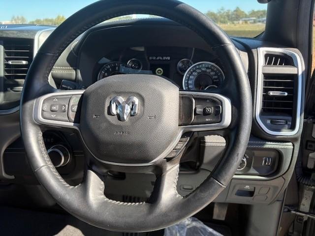2023 RAM 1500 Big Horn DT MY23 4X4 Dual Range image 12