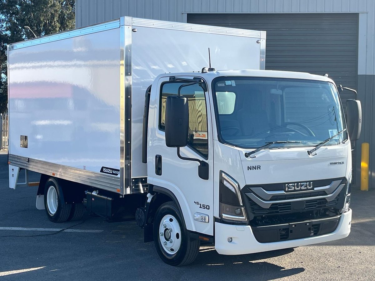 2026 Isuzu N Series NNR 45-150 DT D34 Vanpack image 7