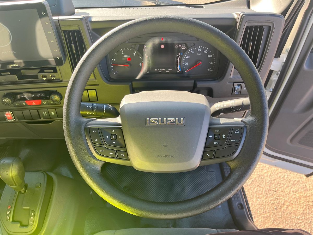 2026 Isuzu N Series NNR 45-150 DT D34 Vanpack image 10