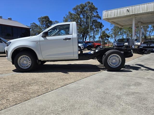 2026 Isuzu D-MAX SX High Ride MY25.5 4x2 image 7