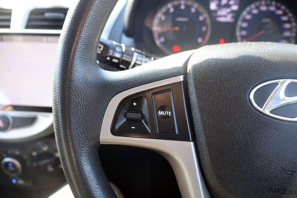 2016 Hyundai Accent Active RB4 MY17 image 17