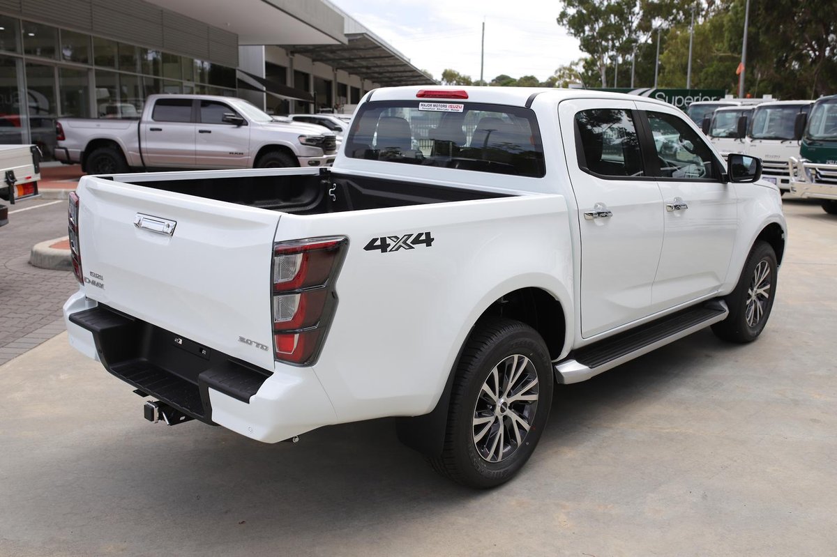 2025 Isuzu D-MAX LS-U MY25.5 4X4 Dual Range image 3