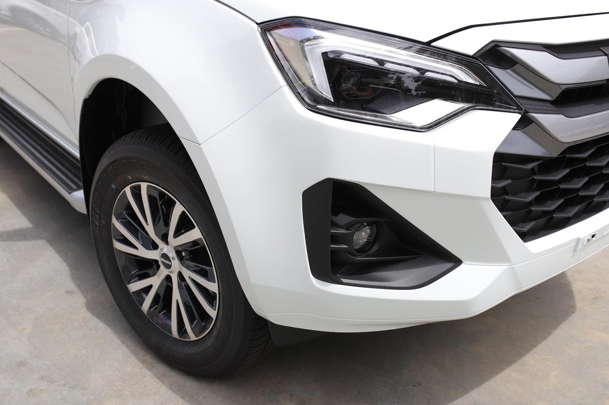 2025 Isuzu D-MAX LS-U MY25.5 4X4 Dual Range image 8
