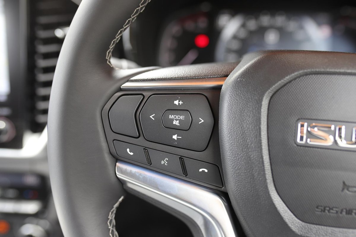 2025 Isuzu D-MAX LS-U MY25.5 4X4 Dual Range image 16