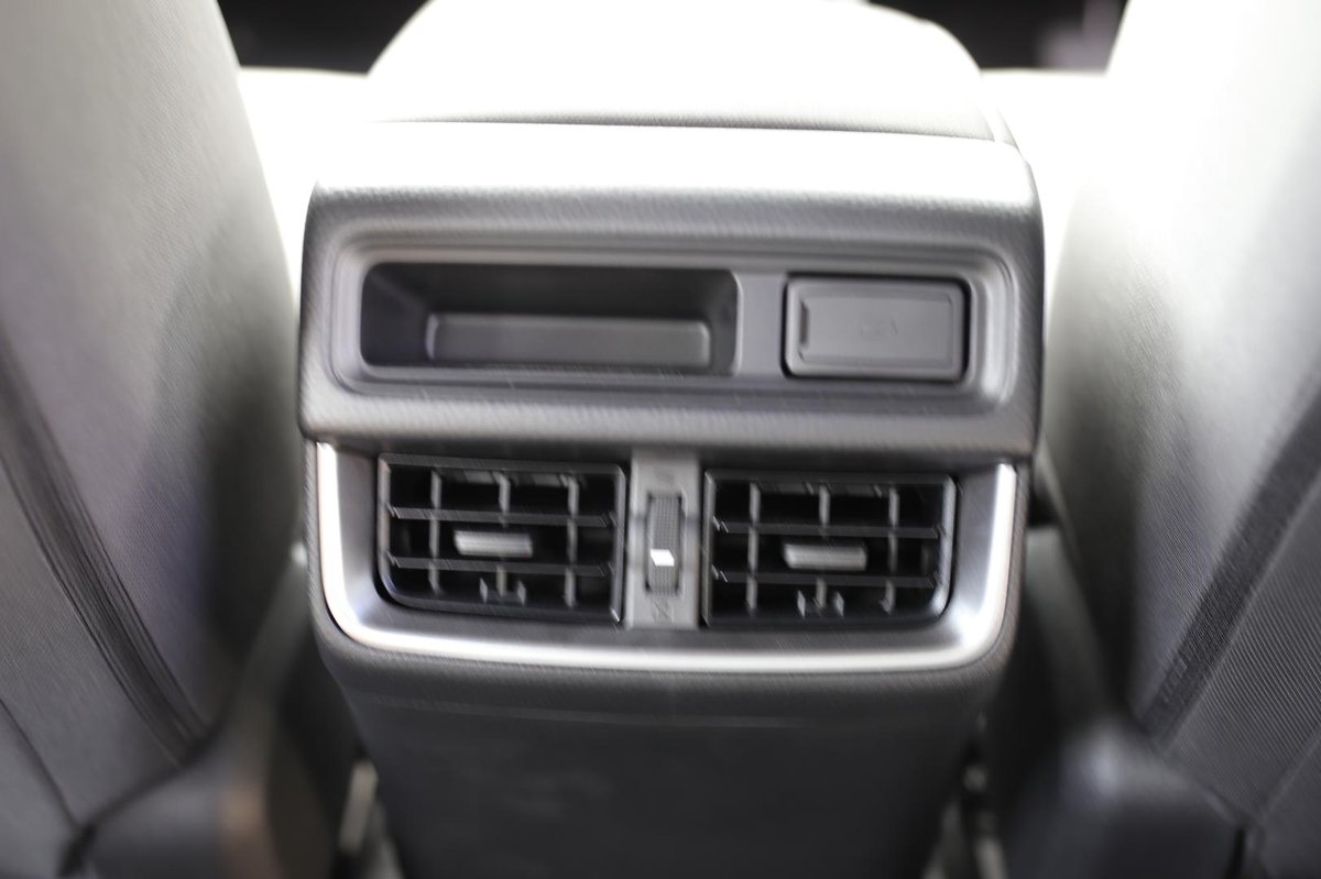 2025 Isuzu D-MAX LS-U MY25.5 4X4 Dual Range image 28