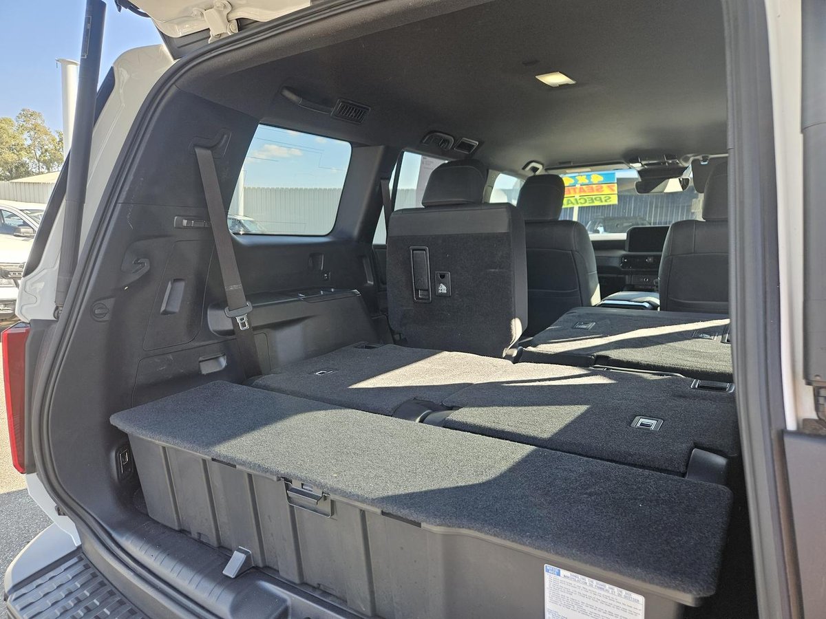 2025 Toyota Landcruiser Prado GXL GDJ251R 4X4 Dual Range image 18