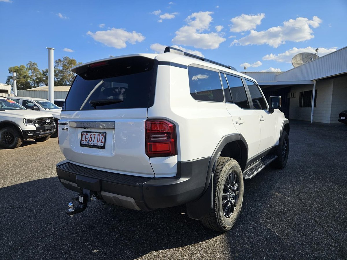 2025 Toyota Landcruiser Prado GXL GDJ251R 4X4 Dual Range image 10