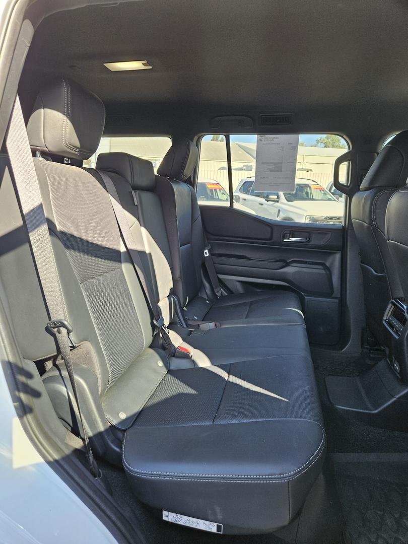 2025 Toyota Landcruiser Prado GXL GDJ251R 4X4 Dual Range image 11
