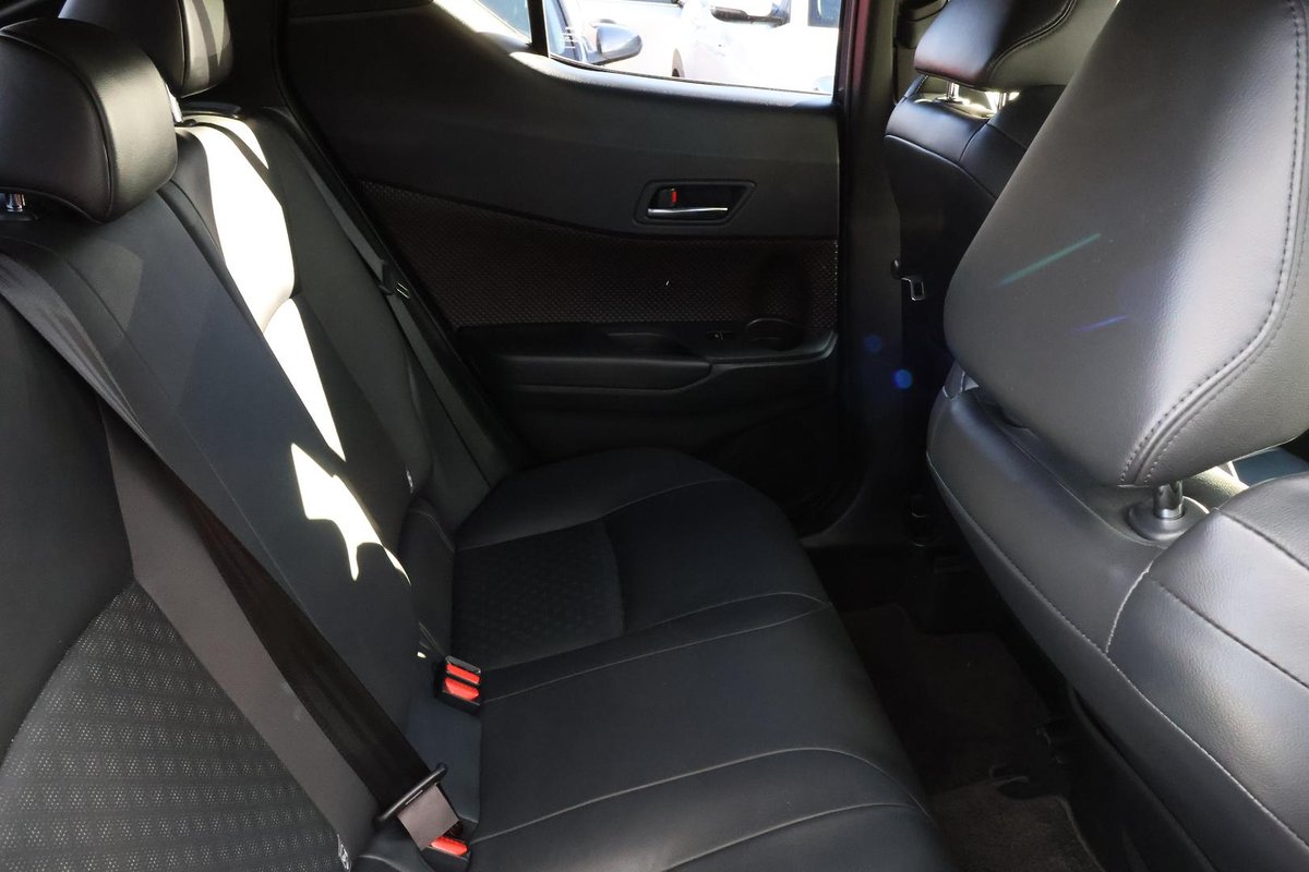 2017 Toyota C-HR Koba NGX10R image 21