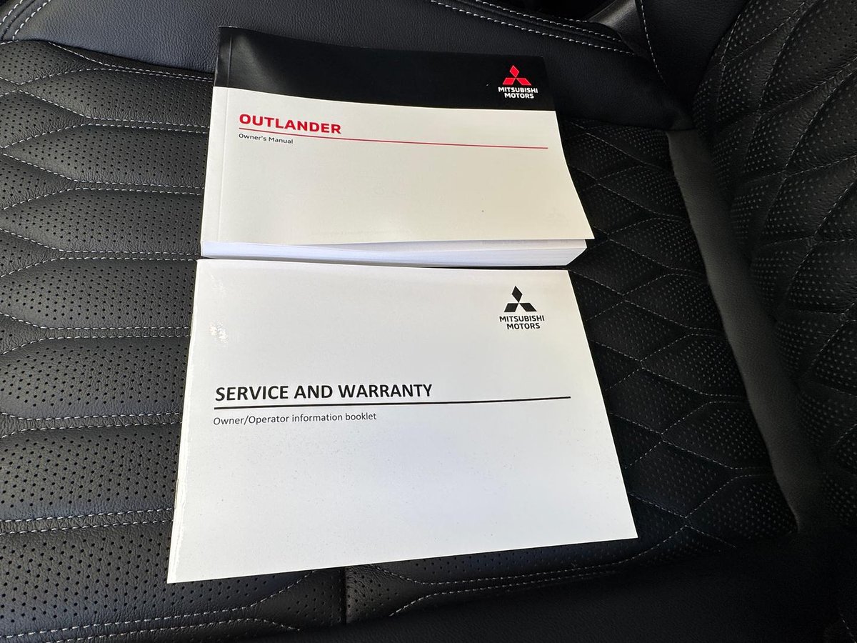 2025 Mitsubishi Outlander Exceed ZM MY25 AWD image 22