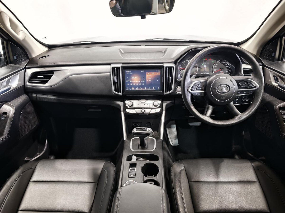 2021 GWM Ute image 16