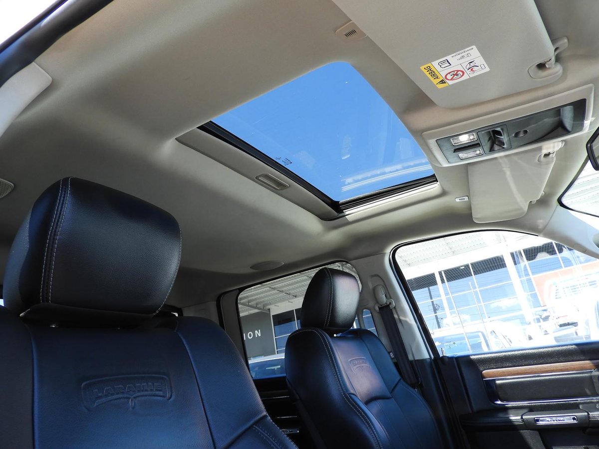 2019 RAM 1500 Laramie DS MY19 4X4 Dual Range image 19
