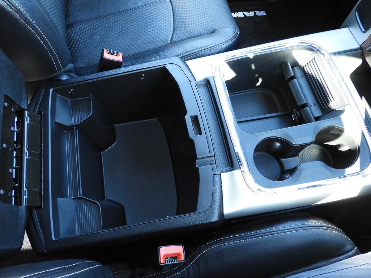 2019 RAM 1500 Laramie DS MY19 4X4 Dual Range image 18