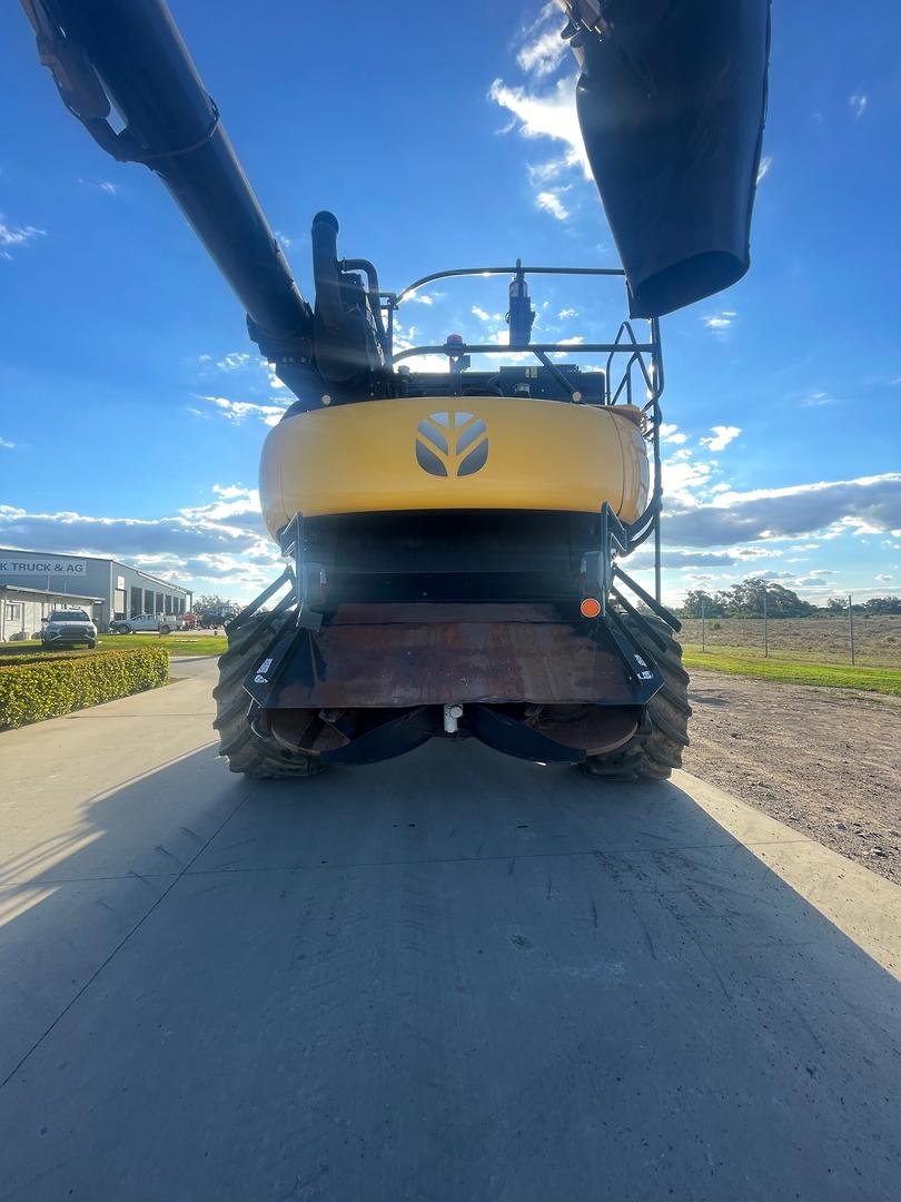 2017 New Holland Cr990 image 9