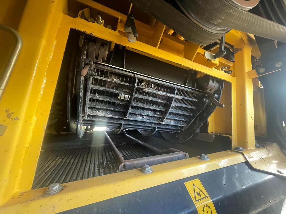 2017 New Holland Cr990 image 5
