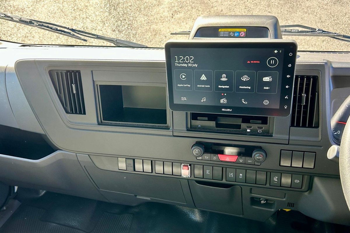 2026 Isuzu N Series NQR 88/80-190 AM D38 Tipper image 28