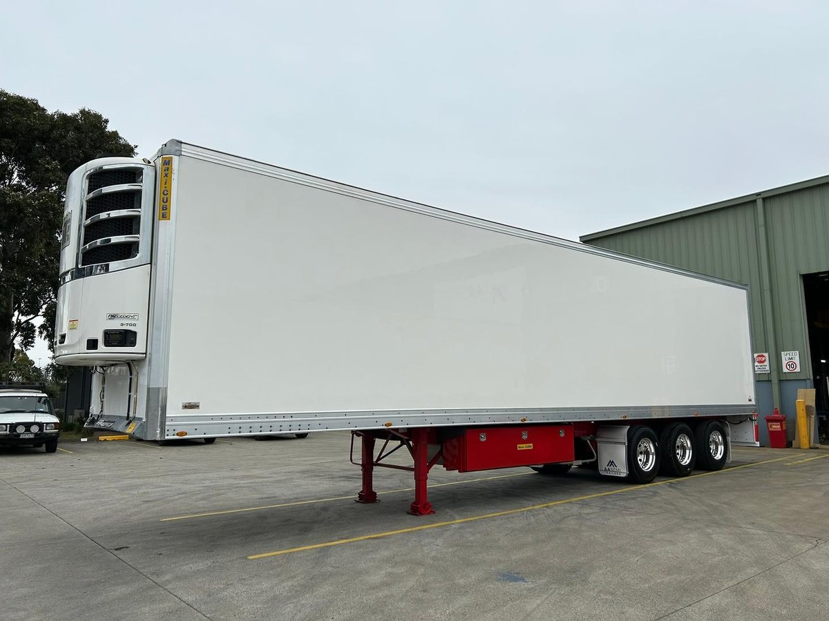 2019 Maxitrans St3 -30 Reefer Double Stacker