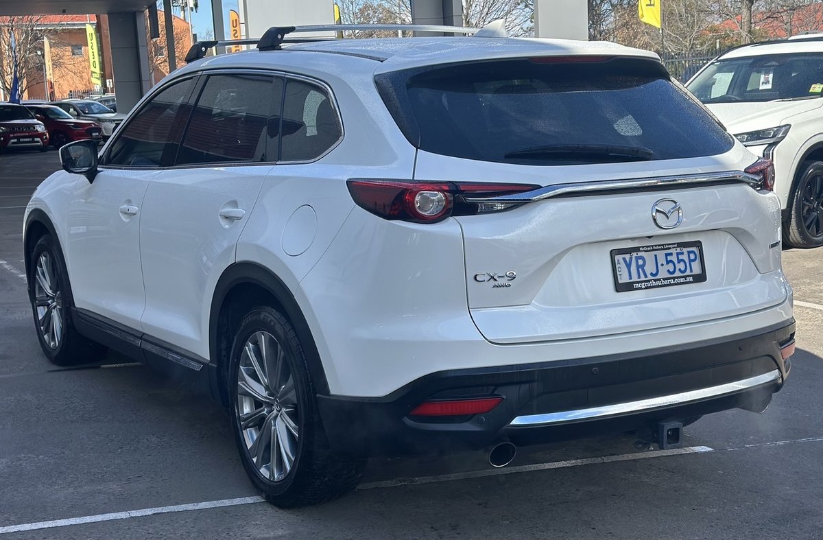 2022 Mazda CX-9 Azami LE TC AWD image 8
