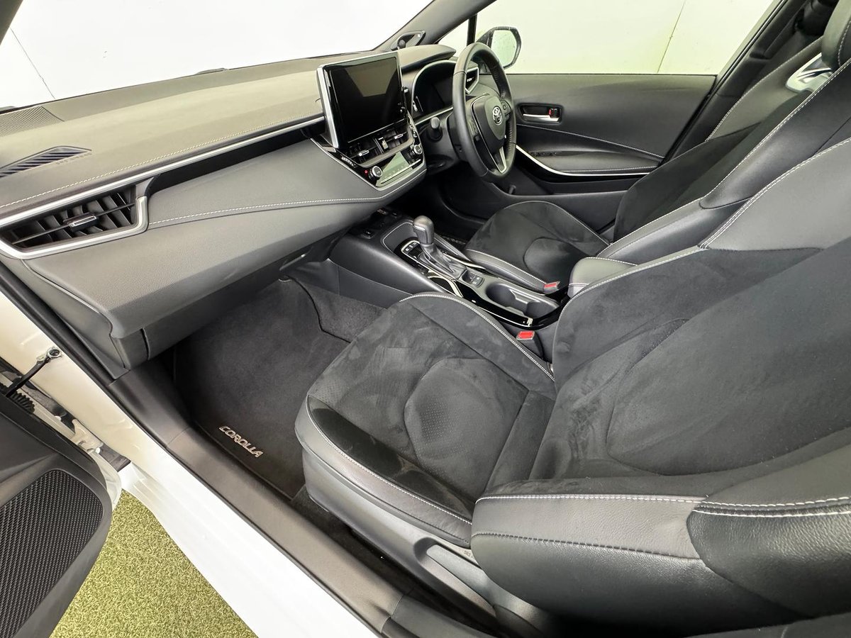 2024 Toyota Corolla ZR Hybrid ZWE219R image 12