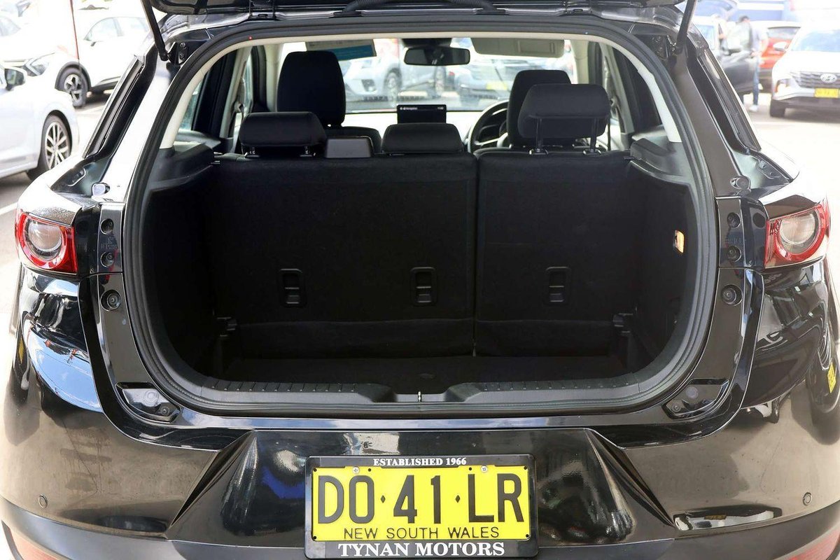 2025 Mazda CX-3 G20 Pure DK image 25