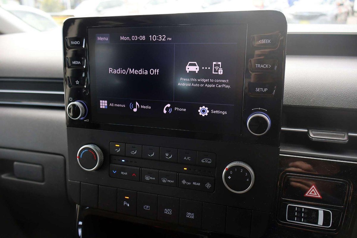 2024 Hyundai STARIA image 12