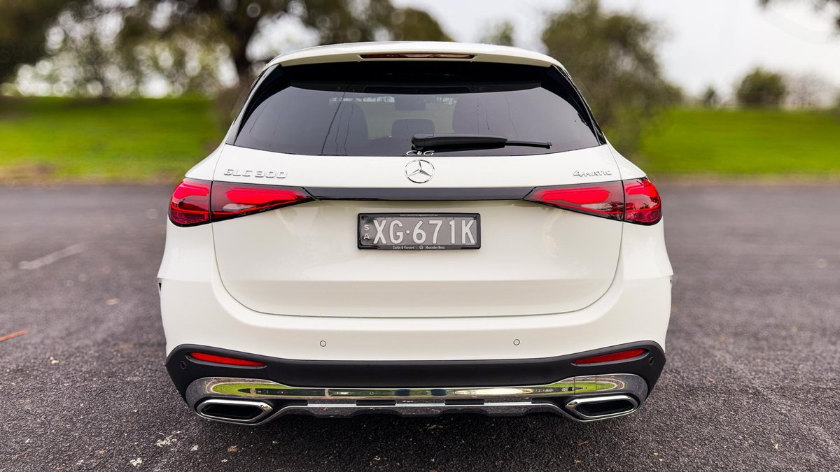 2026 Mercedes-Benz GLC-Class image 19