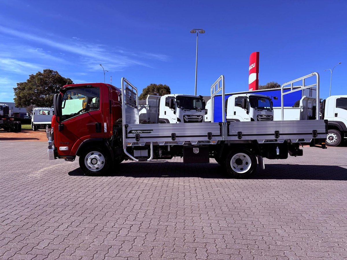 2026 Isuzu Npr 45/65-175  Dt D34 Trade Pack image 18