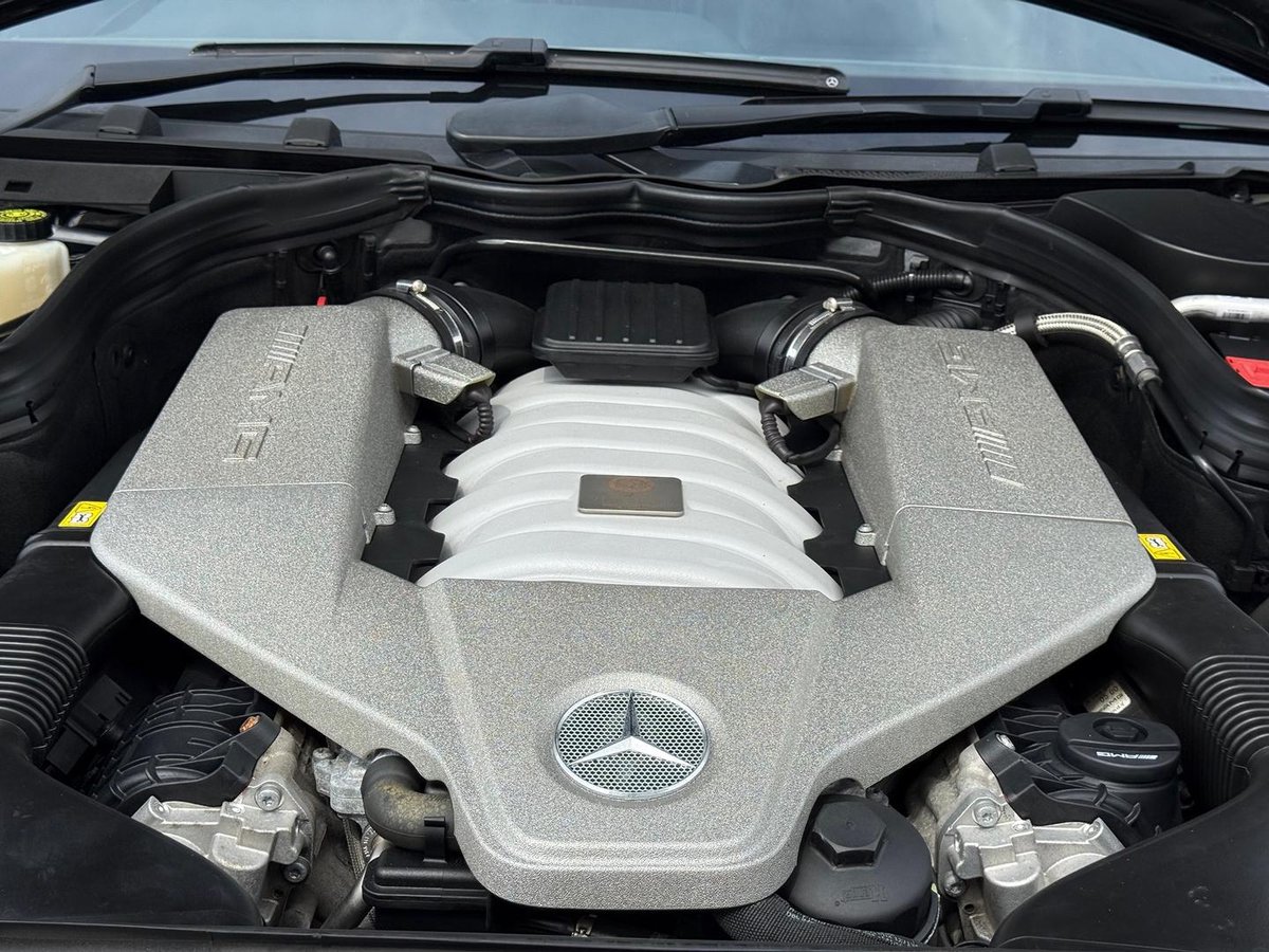 2013 Mercedes-Benz C-Class C63 AMG W204 MY13 image 7