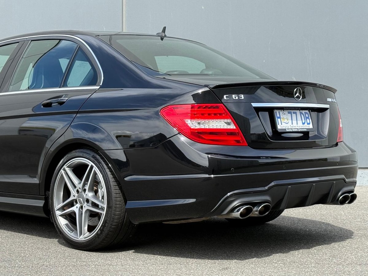 2013 Mercedes-Benz C-Class C63 AMG W204 MY13 image 19