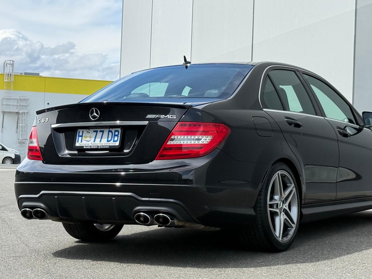 2013 Mercedes-Benz C-Class C63 AMG W204 MY13 image 21