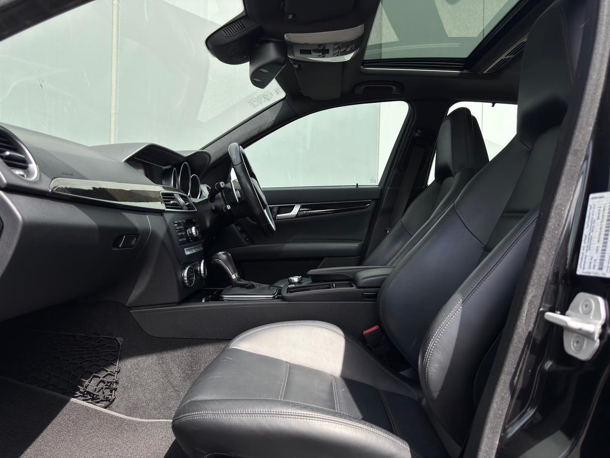 2013 Mercedes-Benz C-Class C63 AMG W204 MY13 image 28