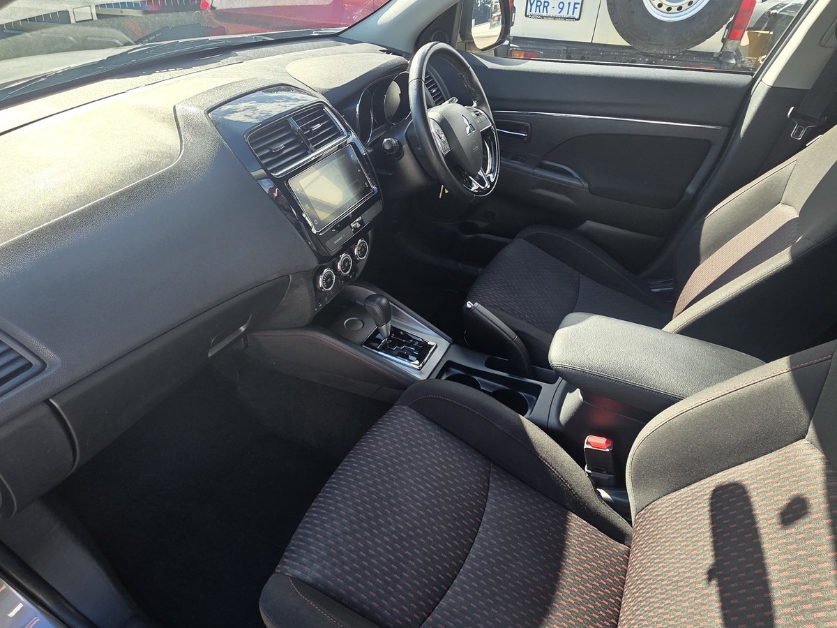 2018 Mitsubishi ASX ES XC MY19 image 11