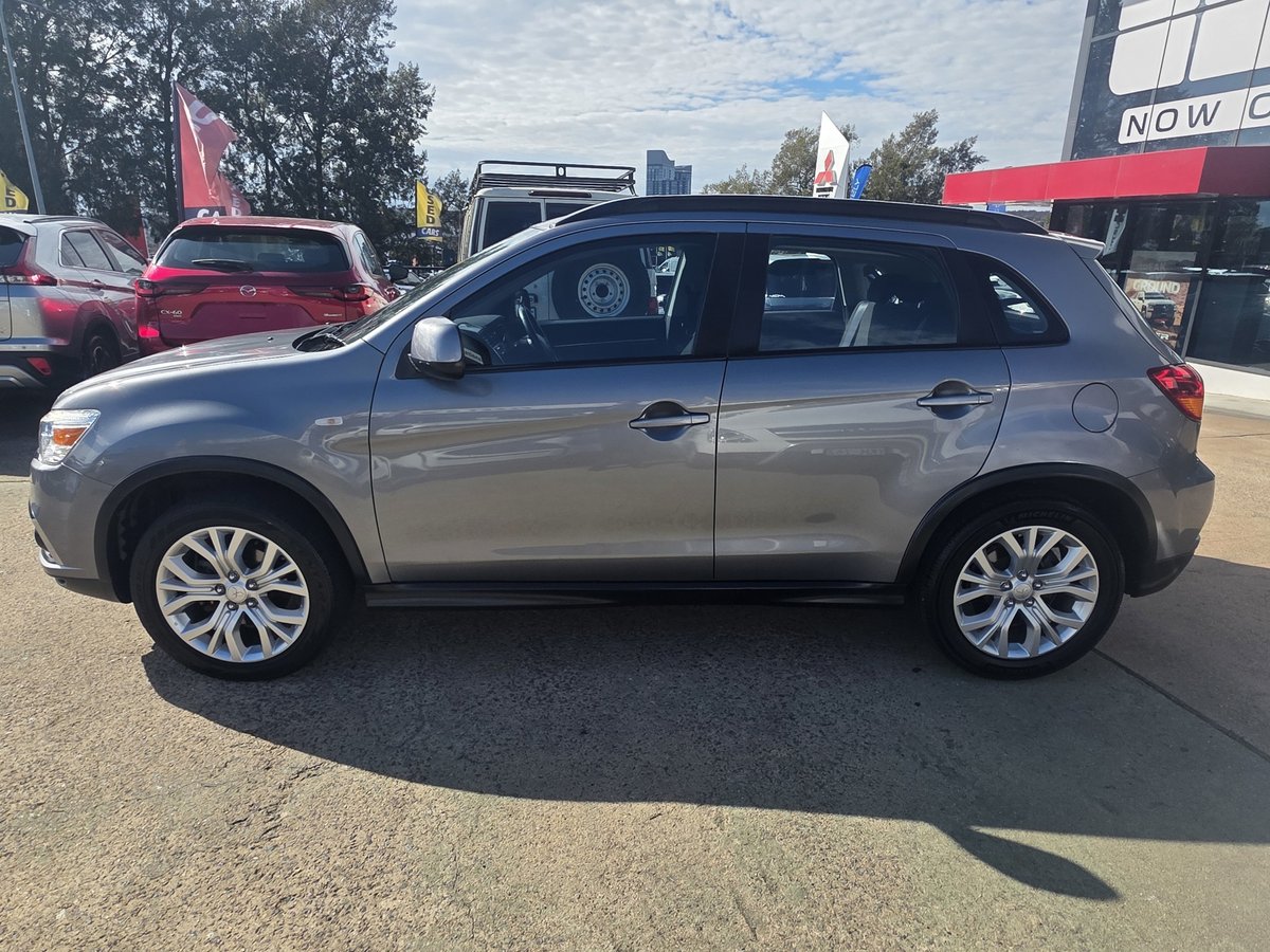 2018 Mitsubishi ASX ES XC MY19 image 9