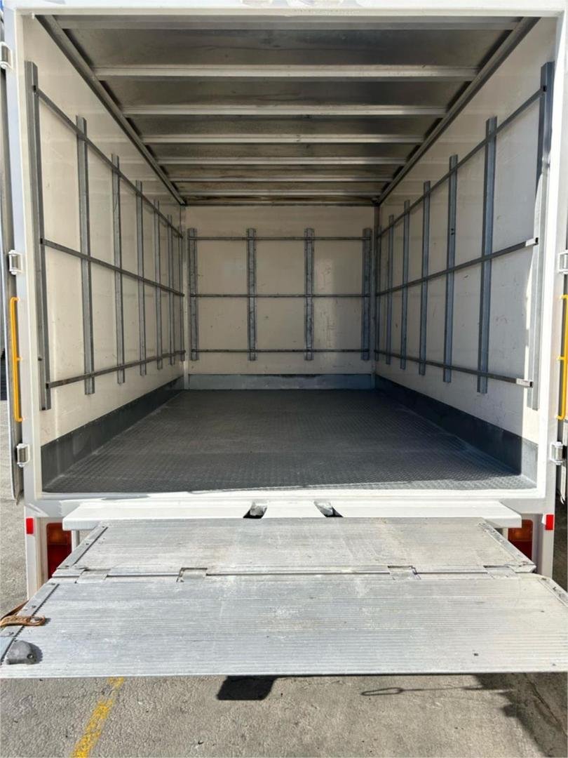 2023 Hino 300 616 image 6