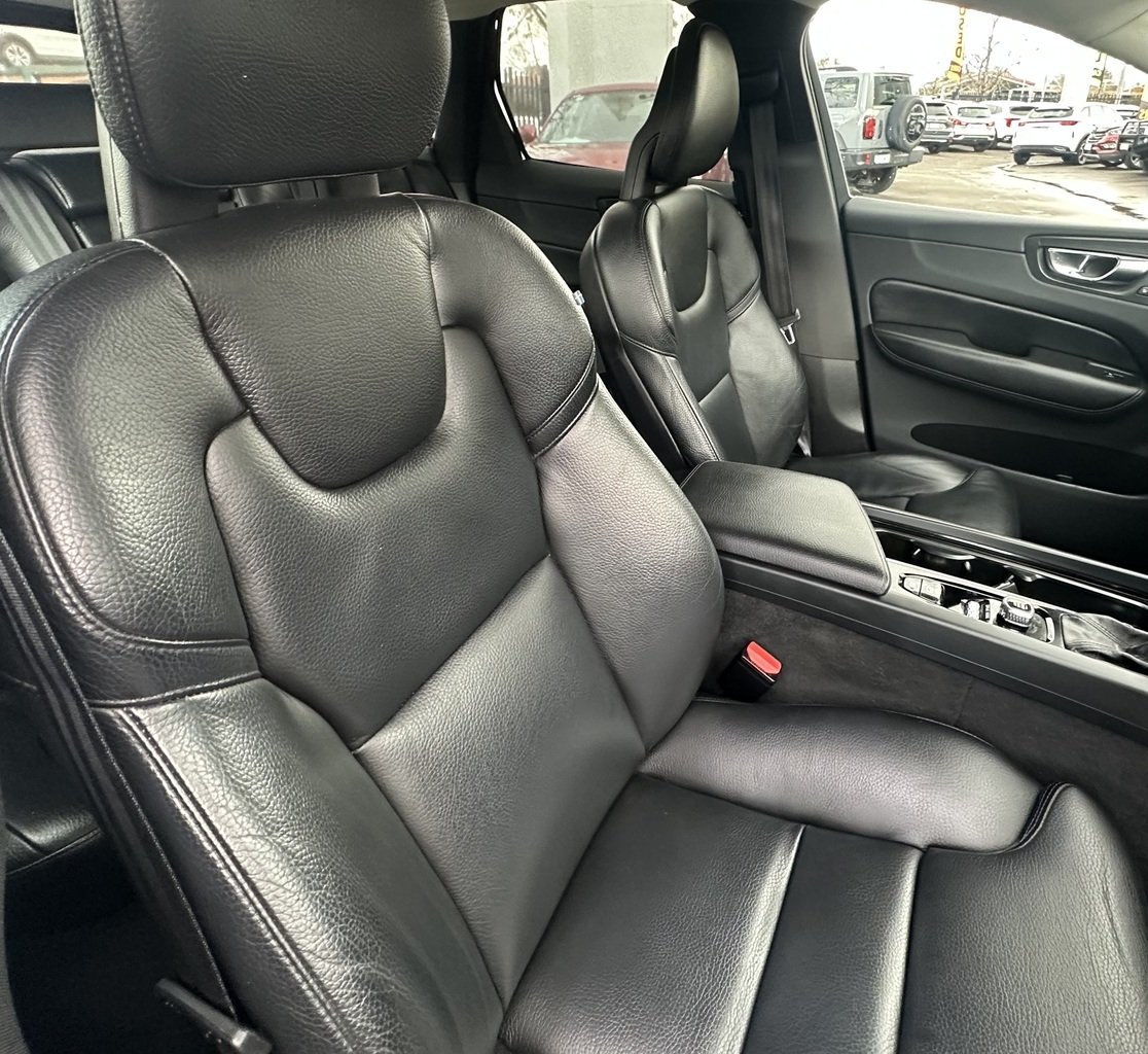 2018 Volvo XC60 D4 Momentum MY19 AWD image 19