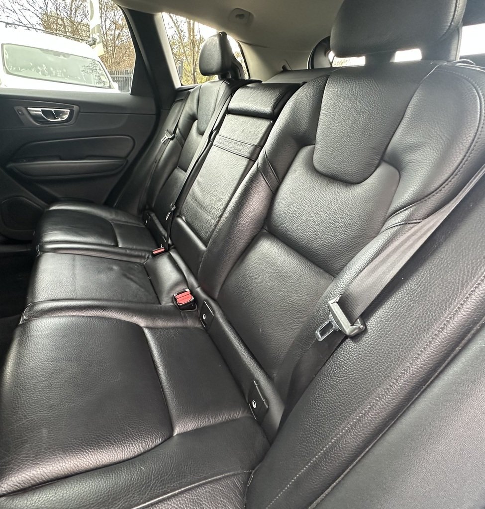 2018 Volvo XC60 D4 Momentum MY19 AWD image 22