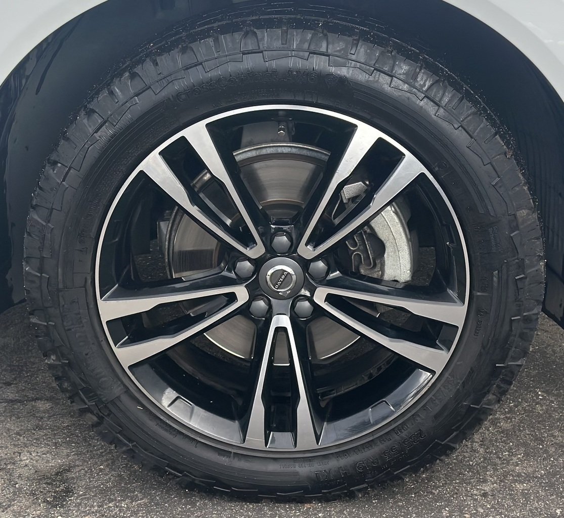 2018 Volvo XC60 D4 Momentum MY19 AWD image 30