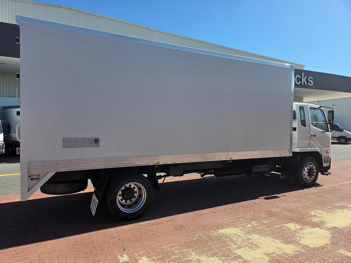 2013 Fuso Fighter 1627 10 Pallet - Minus 18 Freezer image 16