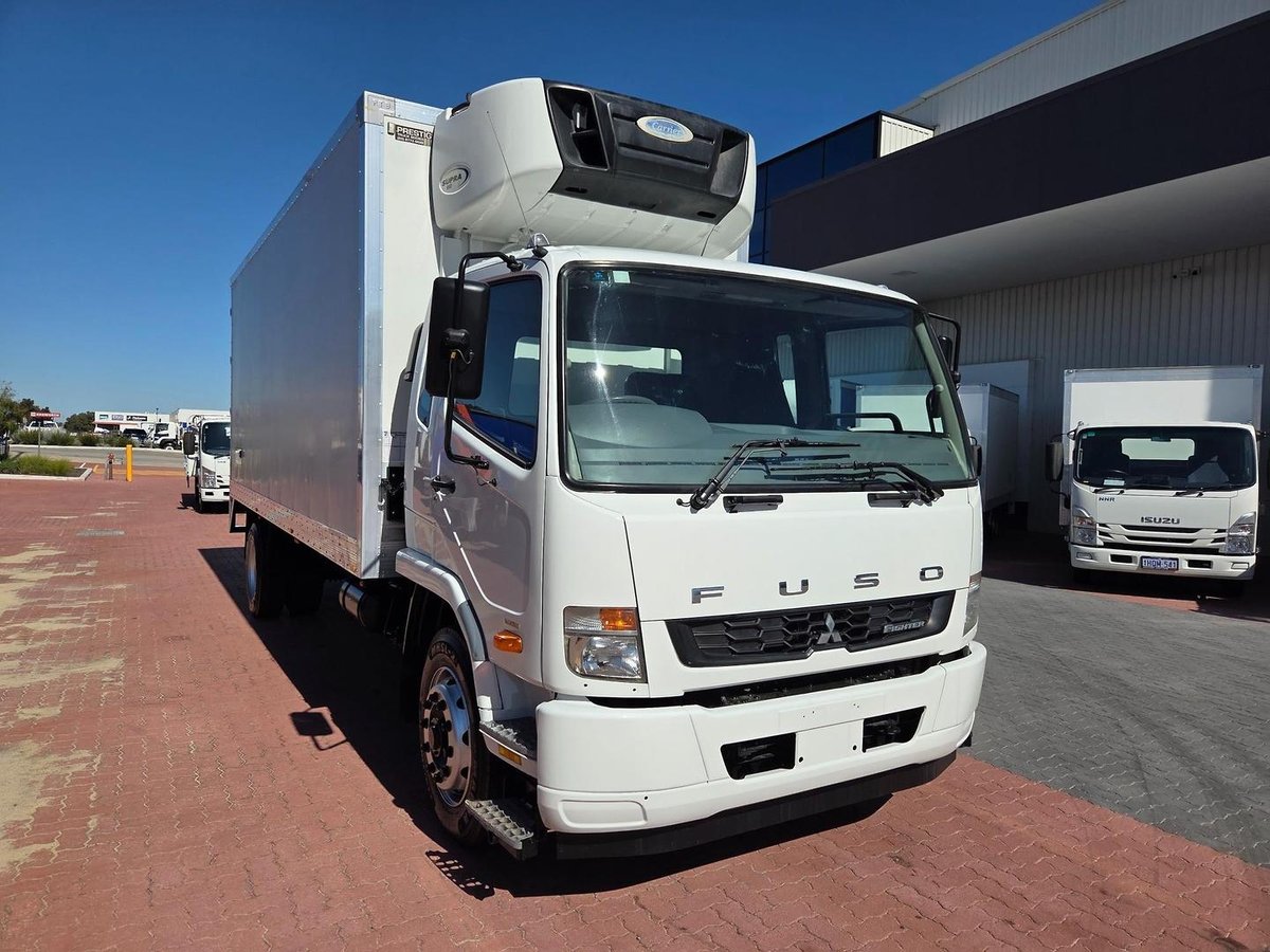 2013 Fuso Fighter 1627 10 Pallet - Minus 18 Freezer image 4