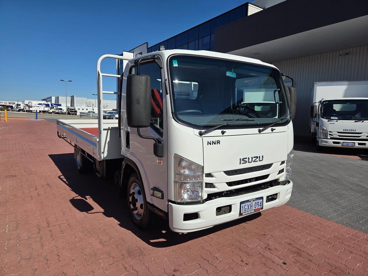 2019 Isuzu Nnr 65-150 Amt 3 Ton Tray image 10
